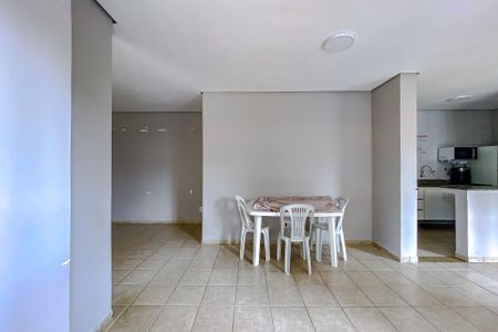 Apartamento à venda com 47m², 2 quartos e 1 vagaÁrea comum - Salão de festas