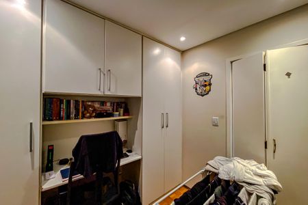 Apartamento à venda com 47m², 2 quartos e 1 vagaQuarto 2