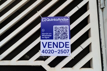 Casa à venda com 476m², 4 quartos e 3 vagasPlaquinha