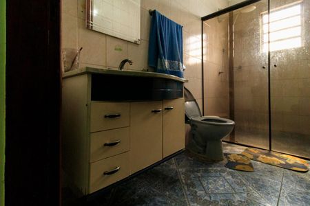 Casa à venda com 476m², 4 quartos e 3 vagasBanheiro Social