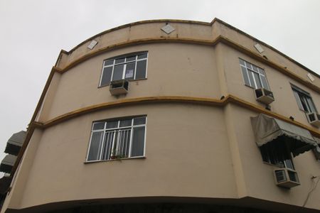 Apartamento à venda com 80m², 2 quartos e sem vagaPlaca