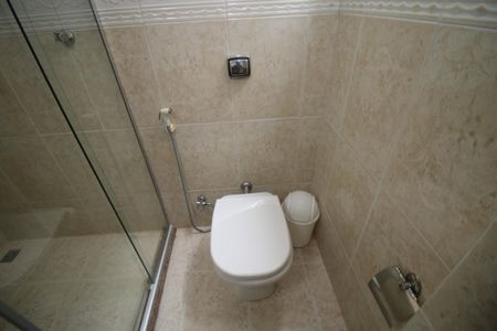 Apartamento à venda com 80m², 2 quartos e sem vagaBanheiro