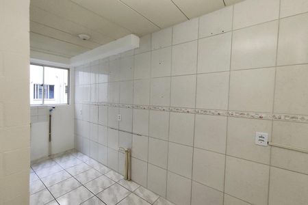 Apartamento à venda com 58m², 2 quartos e 1 vaga Apartamento à venda com 58m², 2 quartos e 1 vagaCozinha e Área de Serviço