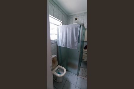 Casa à venda com 200m², 2 quartos e 2 vagas Casa à venda com 200m², 2 quartos e 2 vagasBanheiro Suíte 2 Casa 1