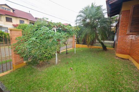 Casa à venda com 200m², 3 quartos e 2 vagasJardim