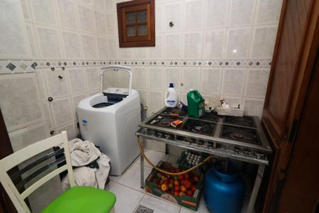 Casa à venda com 200m², 3 quartos e 2 vagasÁrea de Serviço