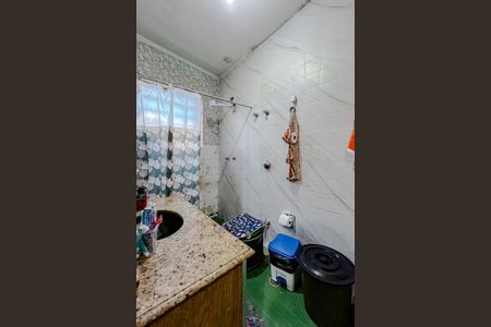 Casa à venda com 100m², 2 quartos e 1 vagaBanheiro
