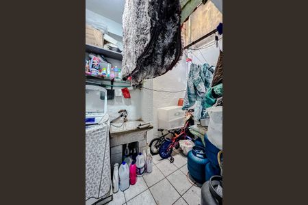 Casa à venda com 100m², 2 quartos e 1 vagaÁrea de Serviço