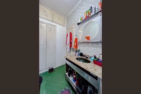 Casa à venda com 100m², 2 quartos e 1 vagaBanheiro