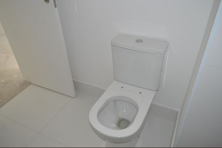 Apartamento à venda com 141m², 3 quartos e 2 vagasBanheiro da Suíte 3