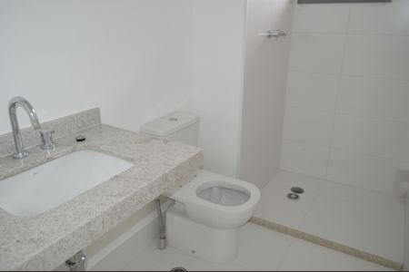Apartamento à venda com 141m², 3 quartos e 2 vagasBanheiro da Suíte 1
