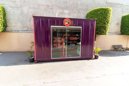Apartamento à venda com 45m², 2 quartos e 1 vaga Apartamento à venda com 45m², 2 quartos e 1 vagaMercadinho 24h