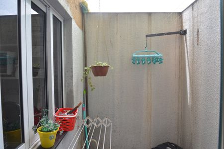 Casa à venda com 78m², 2 quartos e 2 vagasÁrea de Serviço