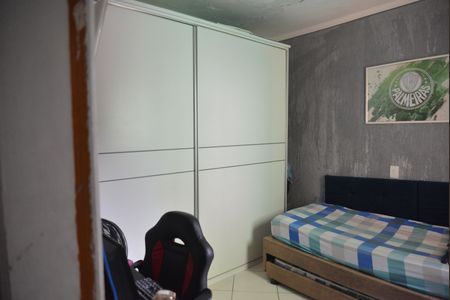 Casa à venda com 78m², 2 quartos e 2 vagasQuarto 1