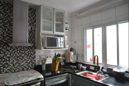 Casa à venda com 78m², 2 quartos e 2 vagasCozinha