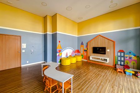 Apartamento à venda com 135m², 3 quartos e 3 vagasÁrea comum - Playground