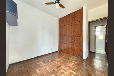Apartamento à venda com 97m², 4 quartos e 2 vagasQuarto 1