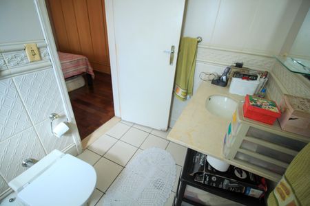 Casa à venda com 360m², 3 quartos e 6 vagas Casa à venda com 360m², 3 quartos e 6 vagasBanheiro da Suíte