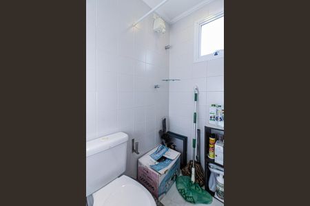 Apartamento à venda com 123m², 2 quartos e 3 vagas Apartamento à venda com 123m², 2 quartos e 3 vagasEscritório - Banheiro