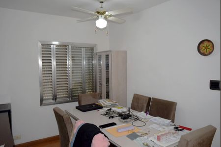 Apartamento à venda com 67m², 2 quartos e 1 vagaSala de jantar