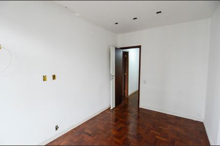 Apartamento à venda com 125m², 4 quartos e 2 vagas Apartamento à venda com 125m², 4 quartos e 2 vagasQuarto 3