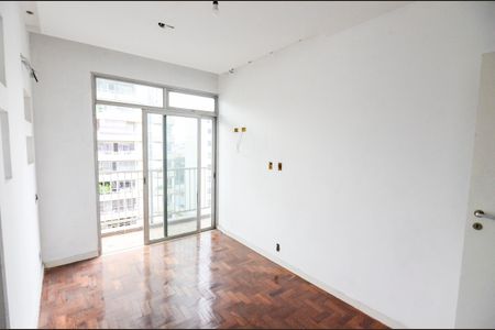 Apartamento à venda com 125m², 4 quartos e 2 vagas Apartamento à venda com 125m², 4 quartos e 2 vagasQuarto 3