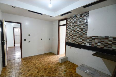 Apartamento à venda com 125m², 4 quartos e 2 vagas Apartamento à venda com 125m², 4 quartos e 2 vagasCozinha