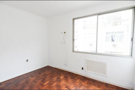 Apartamento à venda com 125m², 4 quartos e 2 vagas Apartamento à venda com 125m², 4 quartos e 2 vagasQuarto 2