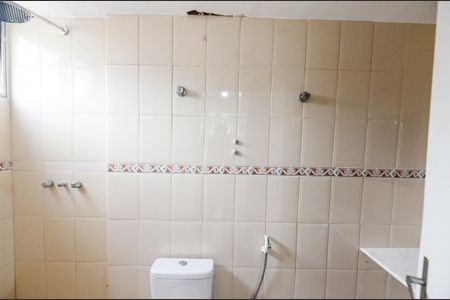 Apartamento à venda com 125m², 4 quartos e 2 vagas Apartamento à venda com 125m², 4 quartos e 2 vagasBanheiro da Suíte