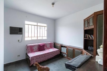 Casa à venda com 231m², 4 quartos e 4 vagas Casa à venda com 231m², 4 quartos e 4 vagasSala 2