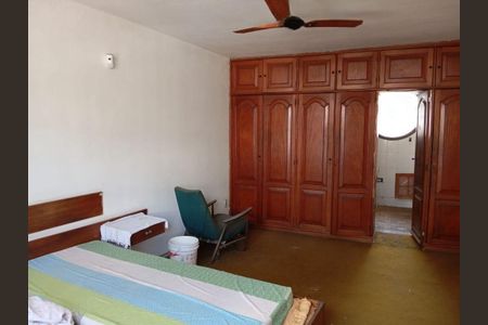 Casa à venda com 200m², 5 quartos e 10 vagas