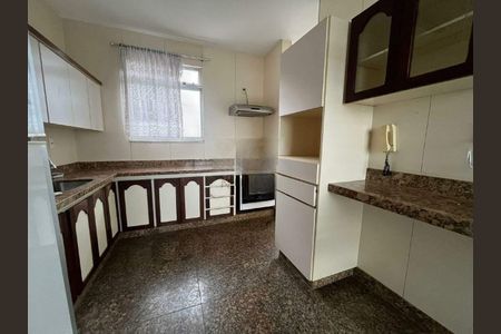 Apartamento à venda com 106m², 2 quartos e 2 vagas