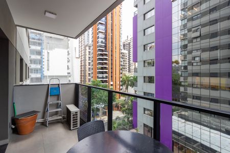 Studio à venda com 33m², 1 quarto e sem vaga Studio à venda com 33m², 1 quarto e sem vagaVista/Varanda