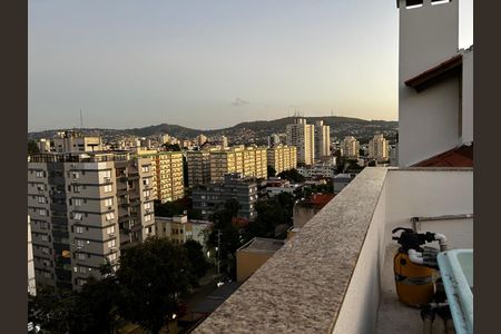 Apartamento para alugar com 165m², 1 quarto e 2 vagas Apartamento para alugar com 165m², 1 quarto e 2 vagasVista