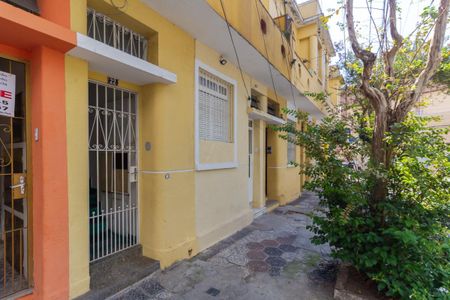 Apartamento à venda com 70m², 2 quartos e sem vaga Apartamento à venda com 70m², 2 quartos e sem vagaFachada