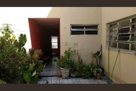 Casa à venda com 95m², 2 quartos e 2 vagas