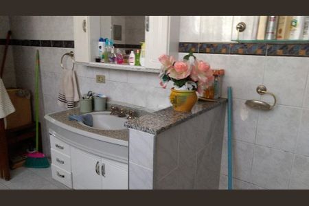 Casa à venda com 95m², 2 quartos e 2 vagas