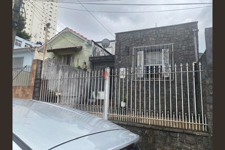 Casa à venda com 98m², 2 quartos e 2 vagas
