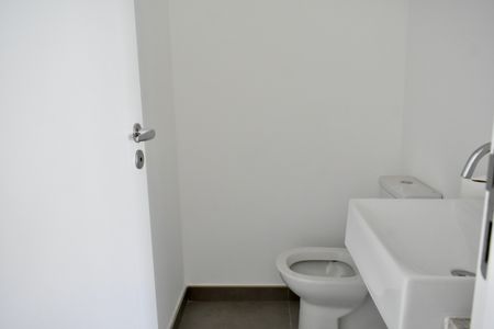 Apartamento à venda com 147m², 4 quartos e 2 vagas Apartamento à venda com 147m², 4 quartos e 2 vagasLavabo