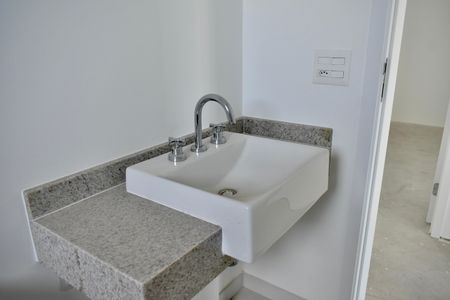 Apartamento à venda com 147m², 4 quartos e 2 vagas Apartamento à venda com 147m², 4 quartos e 2 vagasBanheiro Social