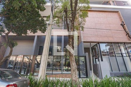 Apartamento à venda com 147m², 4 quartos e 2 vagas Apartamento à venda com 147m², 4 quartos e 2 vagasFachada