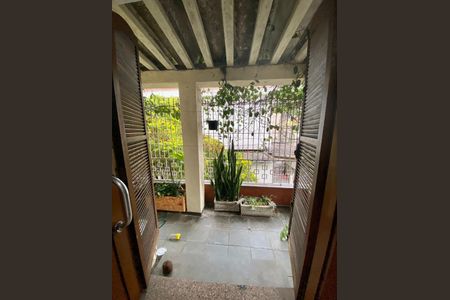 Casa à venda com 140m², 3 quartos e 1 vaga