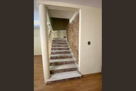 Casa à venda com 140m², 3 quartos e 1 vaga