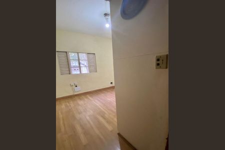 Casa à venda com 140m², 3 quartos e 1 vaga
