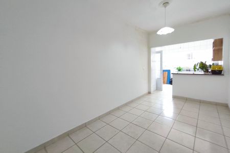 Casa à venda com 295m², 3 quartos e 2 vagas Casa à venda com 295m², 3 quartos e 2 vagasCopa