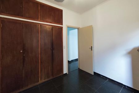 Casa à venda com 295m², 3 quartos e 2 vagas Casa à venda com 295m², 3 quartos e 2 vagasQuarto 1