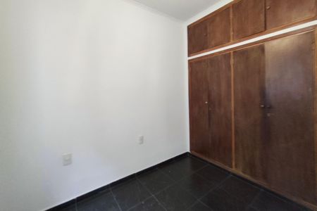 Casa à venda com 295m², 3 quartos e 2 vagas Casa à venda com 295m², 3 quartos e 2 vagasQuarto 1