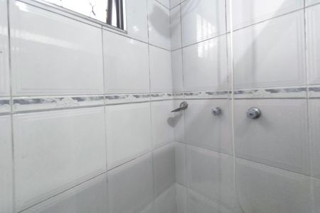 Casa à venda com 295m², 3 quartos e 2 vagas Casa à venda com 295m², 3 quartos e 2 vagasBanheiro Social