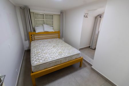 Casa à venda com 5000m², 4 quartos e 10 vagas Casa à venda com 5000m², 4 quartos e 10 vagasQuarto 3