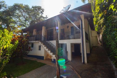 Casa à venda com 5000m², 4 quartos e 10 vagas Casa à venda com 5000m², 4 quartos e 10 vagasÁrea comum